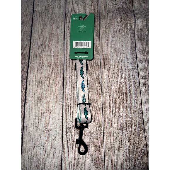 Sassy Woof Stars Wars Mandalorian Grogu Baby Yoda Fabric Pet Dog Leash NEW NWT - Picture 2 of 2